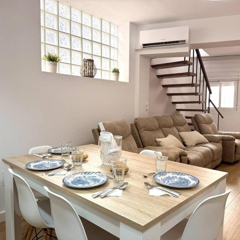 Casa con encanto en paseo marítimo la GAVIOTA - Casa de 3 dormitorios - 4