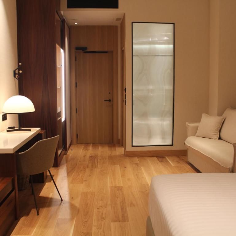 Zenit San Telmo - Superior Double Room with Sofa Bed - 1