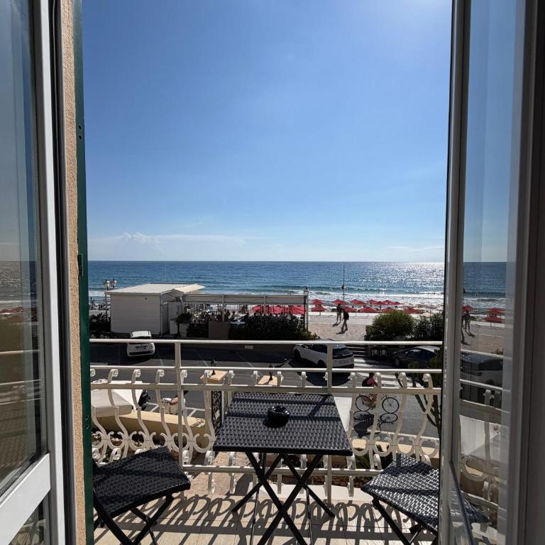 Hotel Villa Igea - Camera Matrimoniale con Balcone e Vista Mare - 10