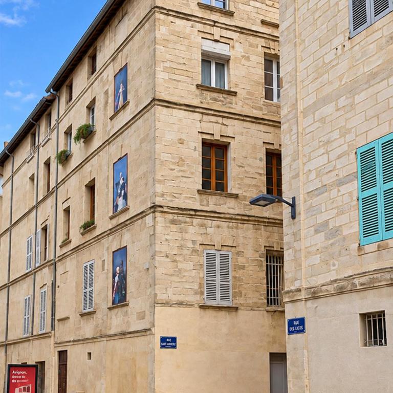 Les Logis de Halley, au cœur de la cité des Papes - Appartement 2 Chambres - 22