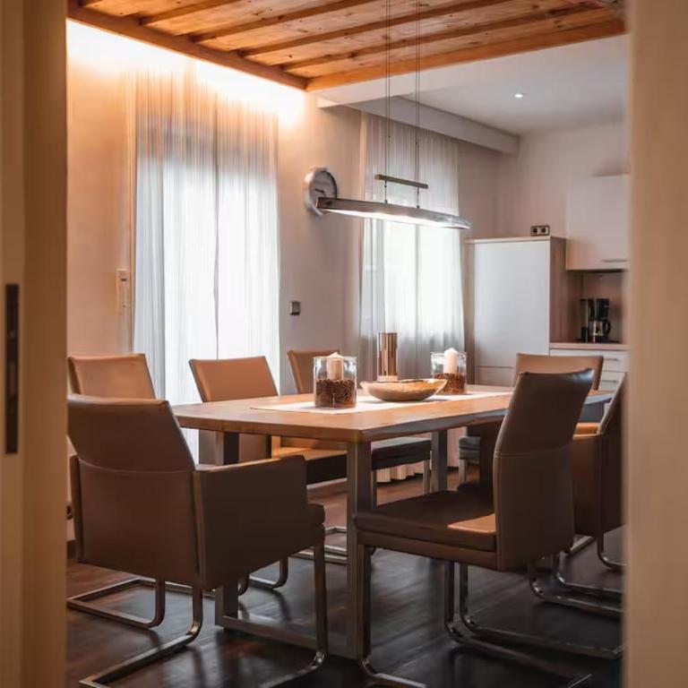 Elegantes Ferienhaus mit Wohlfühlatmosphäre für eine traumhafte und entspannte Auszeit mit der Familie - Ferienhaus - 21