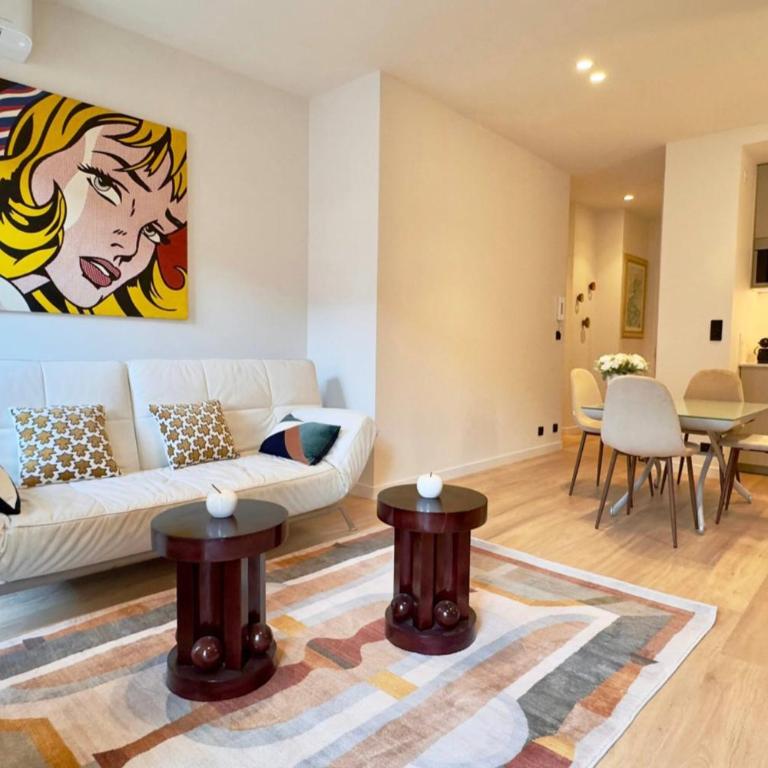 3 FON - 2-bedroom apartment with terrace 3 min Palais - Appartement 2 Chambres Deluxe avec Balcon - 1