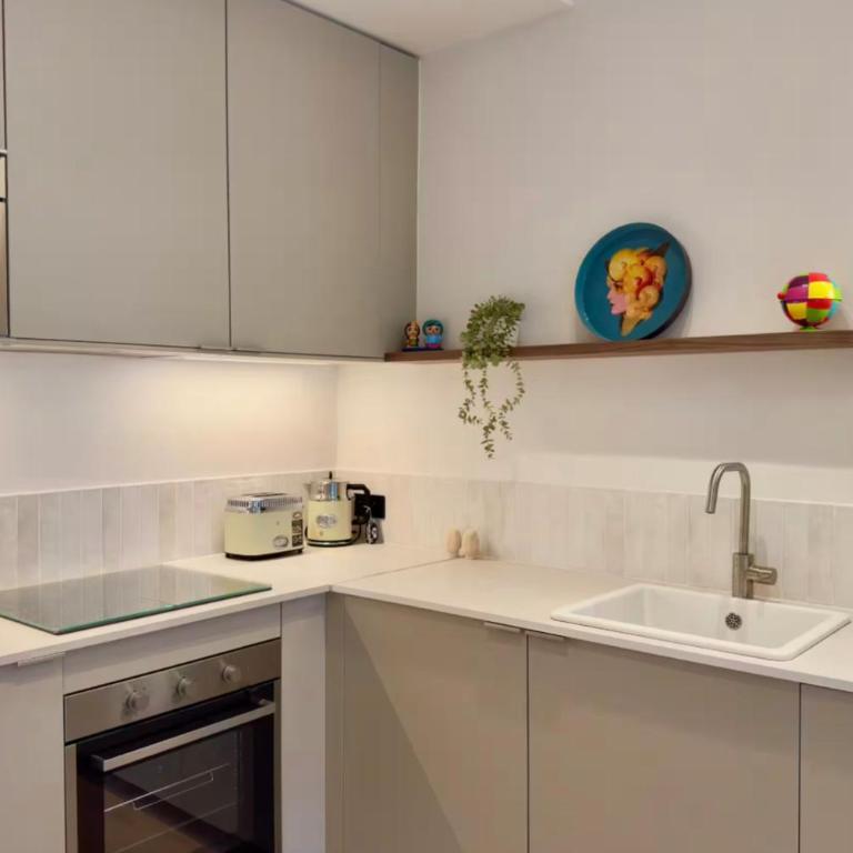 3 FON - 2-bedroom apartment with terrace 3 min Palais - Appartement 2 Chambres Deluxe avec Balcon - 4