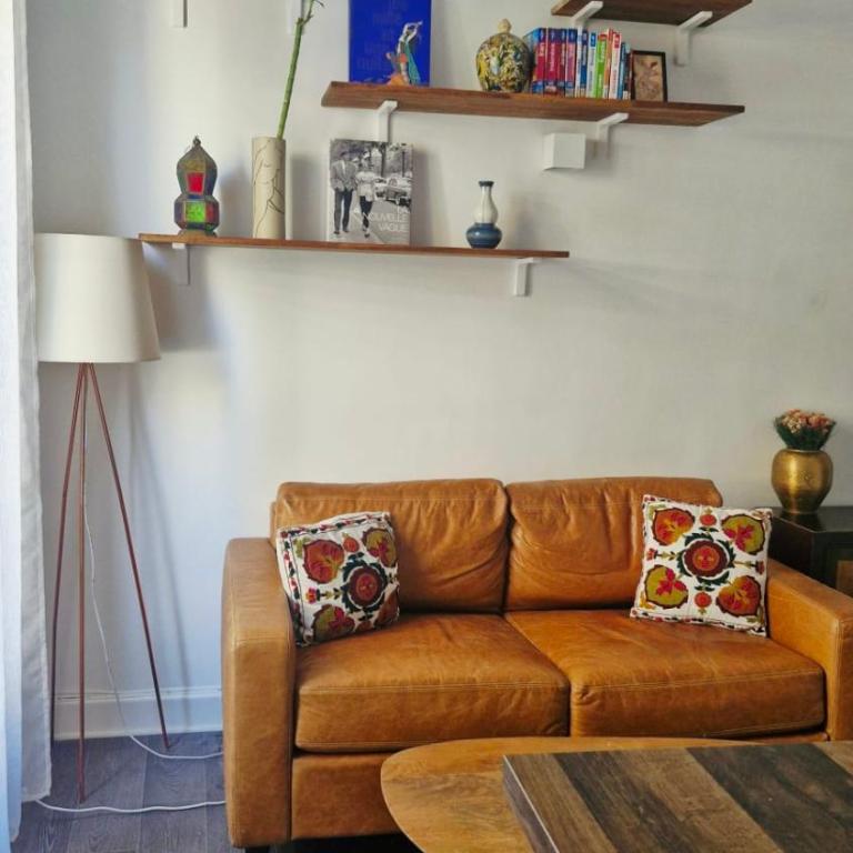 Apartment in Buttes-Chaumont with courtyard - Apartment - 1