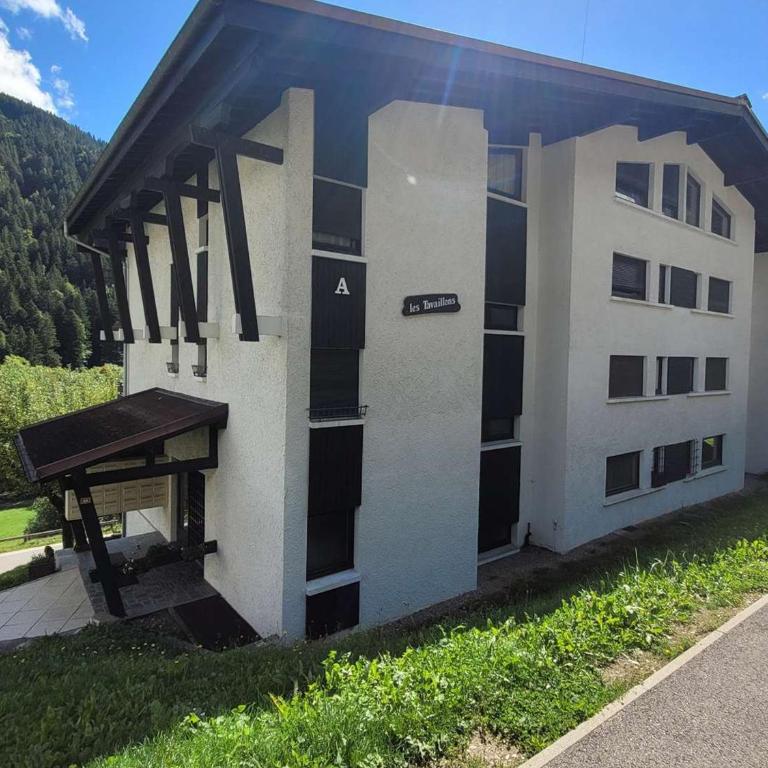 Appartement pratique, navette à 100m - 4 pers. - Appartement 1 Chambre - 17