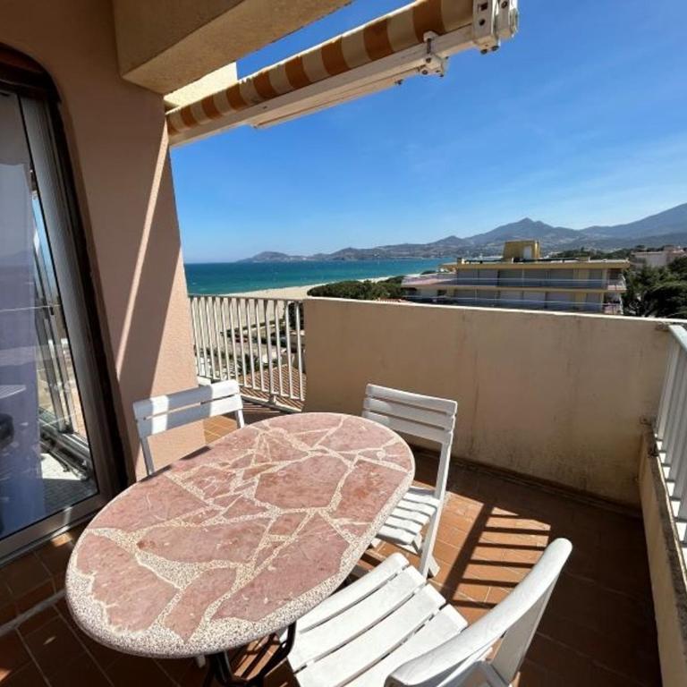 Appartement avec grande terrasse, vue mer et montagnes - Appartement 1 Chambre - 3