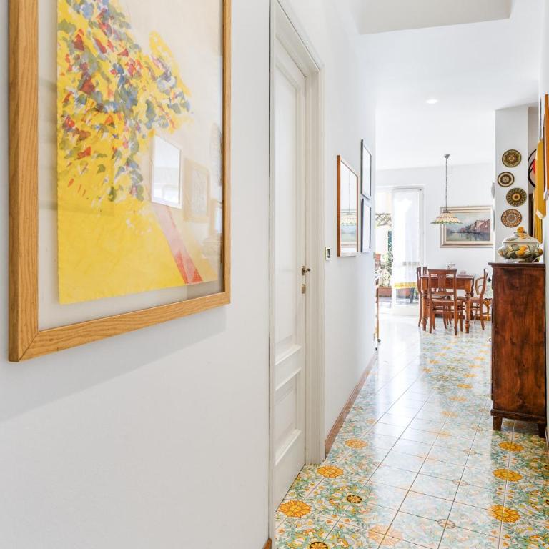 Hostdomus - Villa Viola Terrace free parking - Appartamento con 2 Camere da Letto e Terrazza - 16
