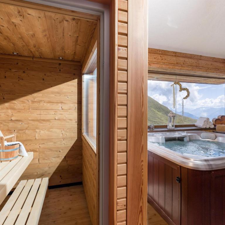 Wedelhütte Hochzillertal - Suite mit Whirlpool - 11