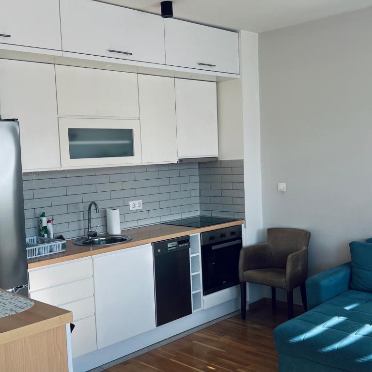Top Floor UKC - Private Parking - Appartement 1 Chambre - 6