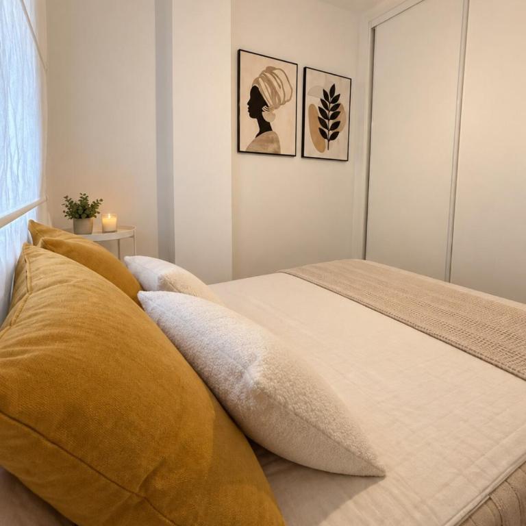 Medina Zahara Suites - Two-Bedroom Apartment - 13