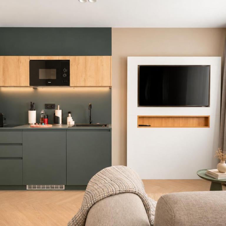 Limehome Madrid Ventas - Studio Confort avec Canapé-Lit - 6