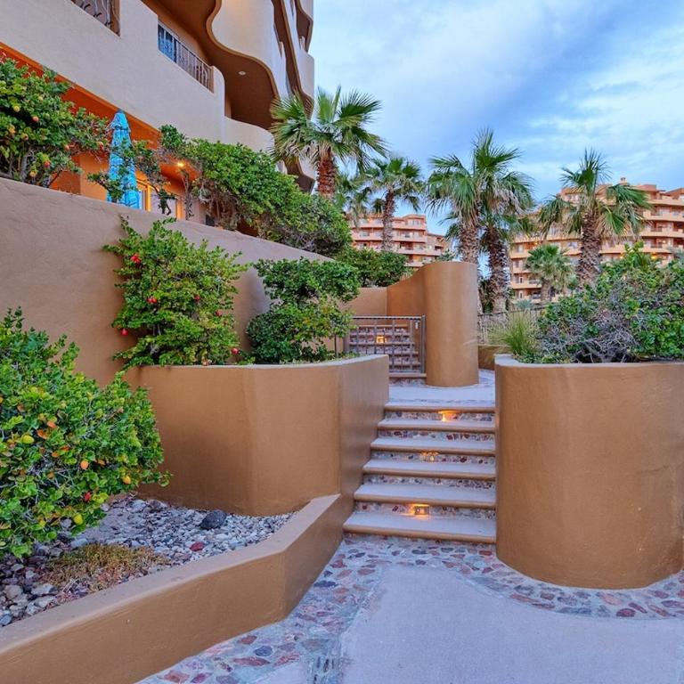 HUGE Ground Floor Patio Fire Pit Private Grill - Appartement 3 Chambres - 92