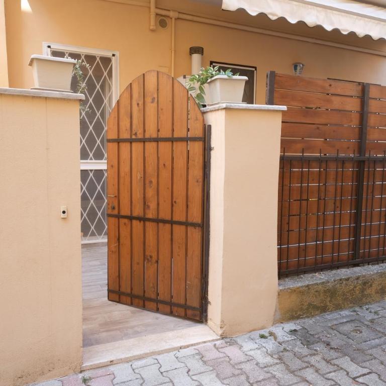 Rome - Oasis with Private Garden in Parco Pamphilj - Appartamento con 2 Camere da Letto - 21