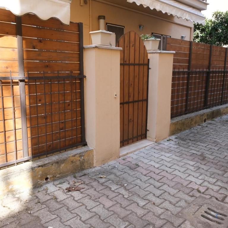 Rome - Oasis with Private Garden in Parco Pamphilj - Appartamento con 2 Camere da Letto - 24