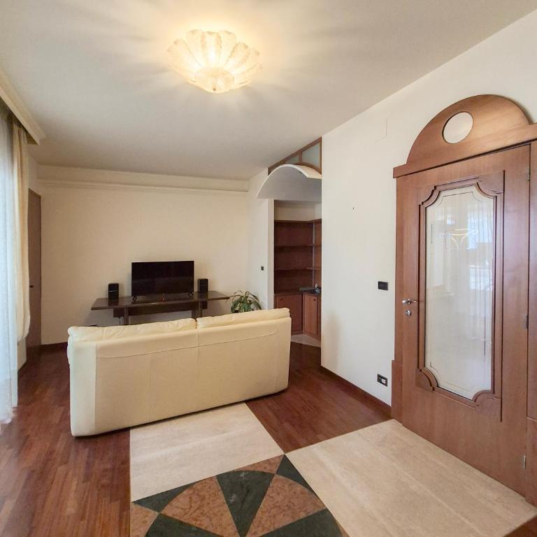 Bovio 163 - Luxury Design Suite - Camera Matrimoniale - 3