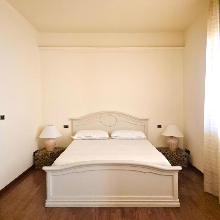 Bovio 163 - Luxury Design Suite - Camera Matrimoniale - 10