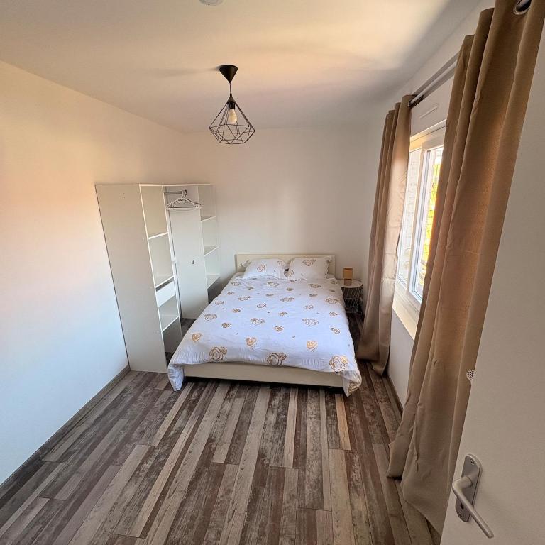 Maison 6 pers 3 chbr Wi-fi proche commerces et plage - Maison 3 Chambres - 5