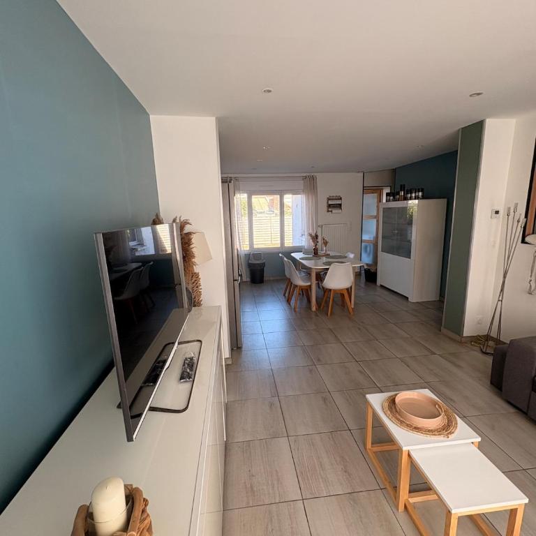 Maison 6 pers 3 chbr Wi-fi proche commerces et plage - Maison 3 Chambres - 13