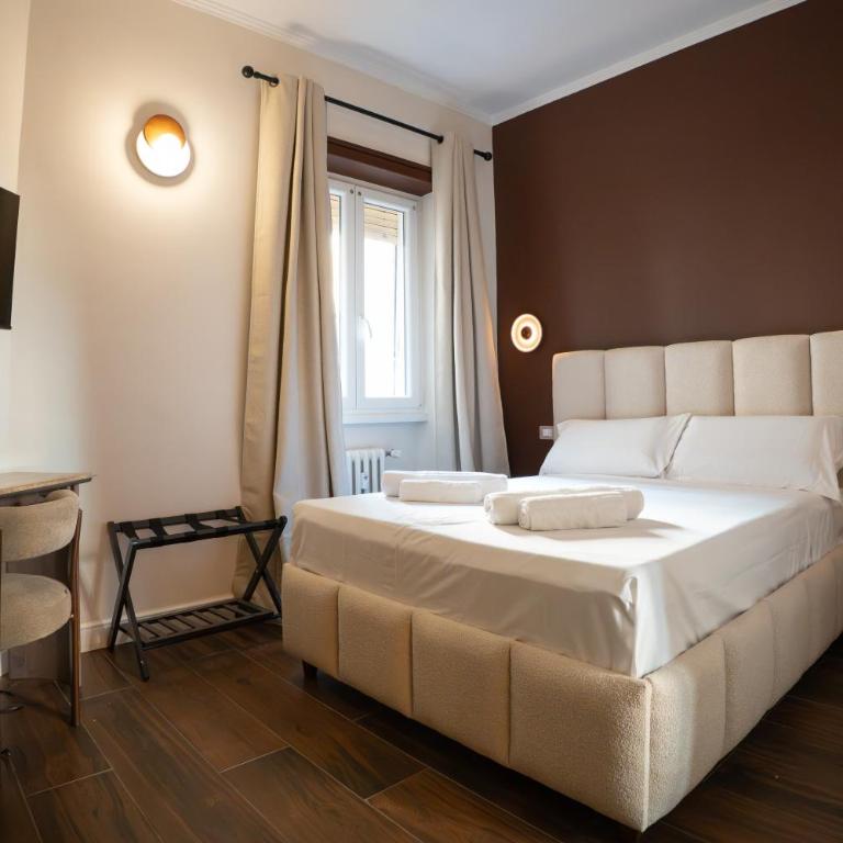 Vatican Boutique Rooms - Small Double Room - 1