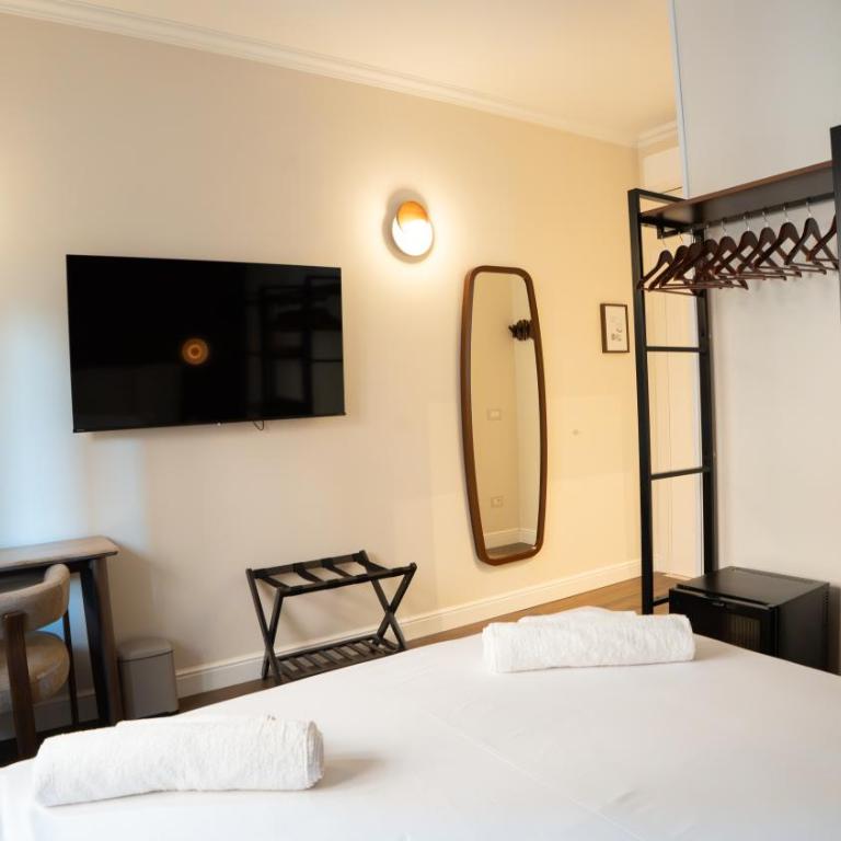 Vatican Boutique Rooms - Queen Room - 15