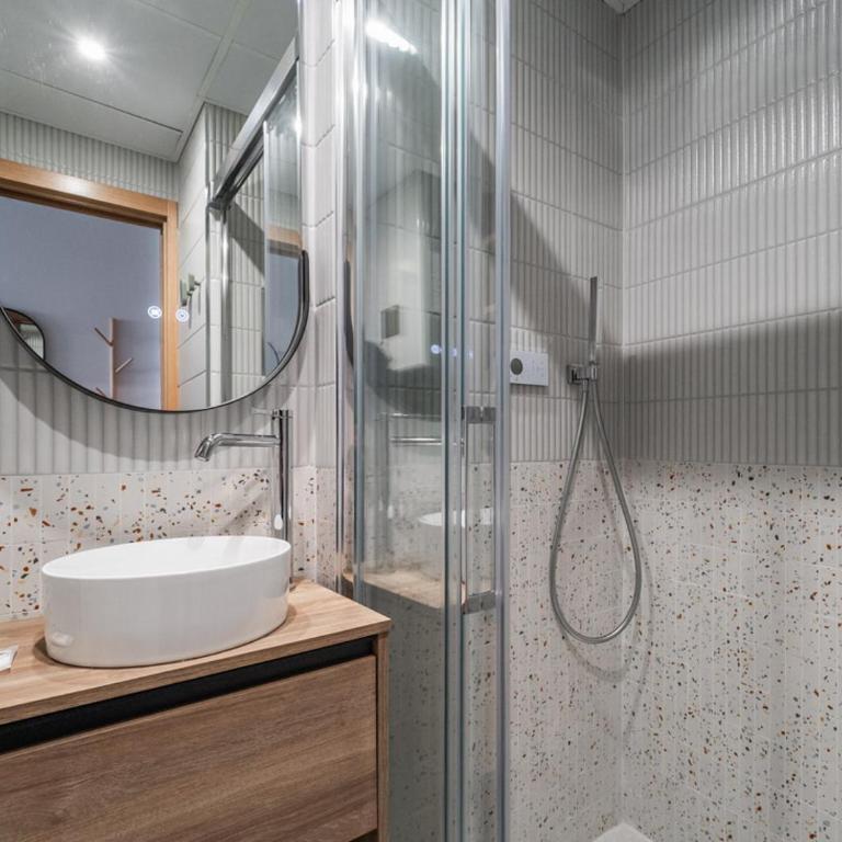 Renovated Studio with Terrace – Chueca - Appartamento - 5