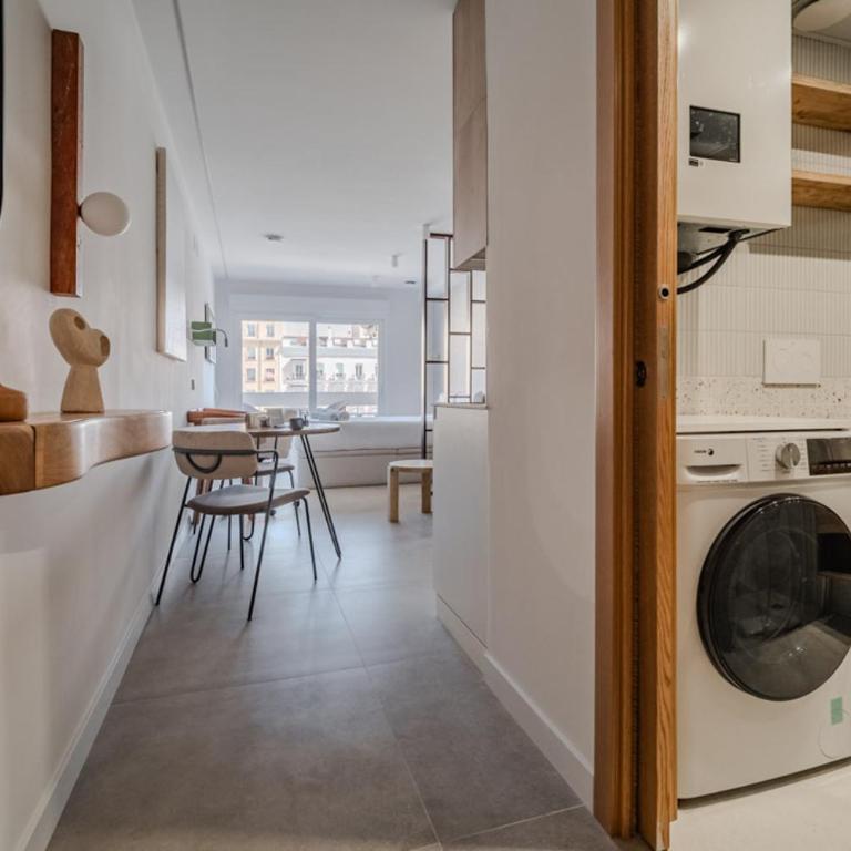 Renovated Studio with Terrace – Chueca - Appartamento - 13