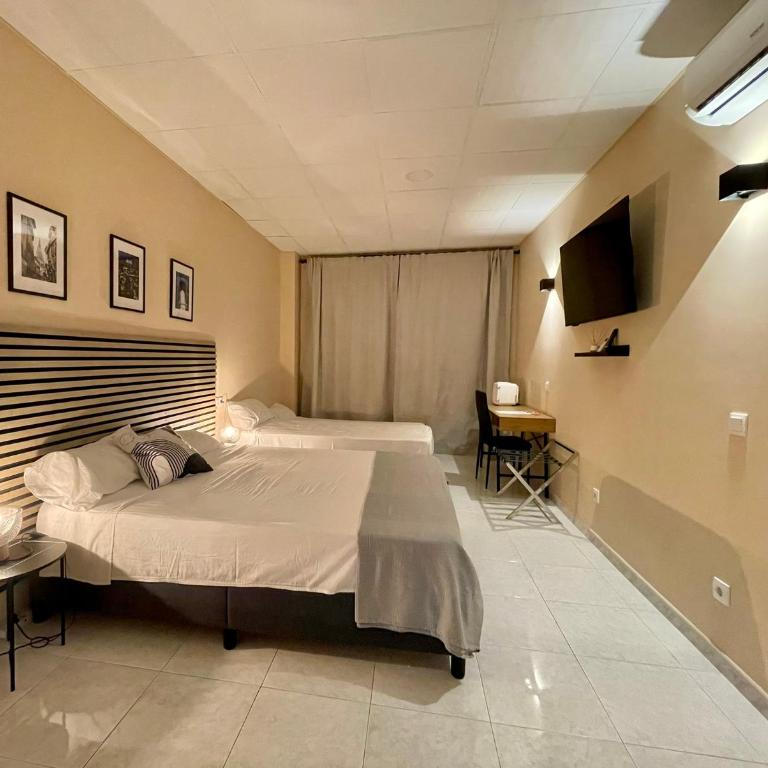 Júbilus Rooms - Habitación Cuádruple Deluxe - 4
