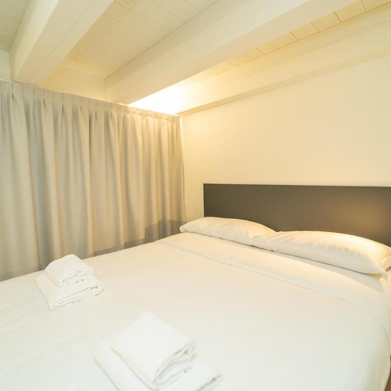 Modern loft in the heart of the historic center of Como with WIFI - Apartment mit 2 Schlafzimmern - 15