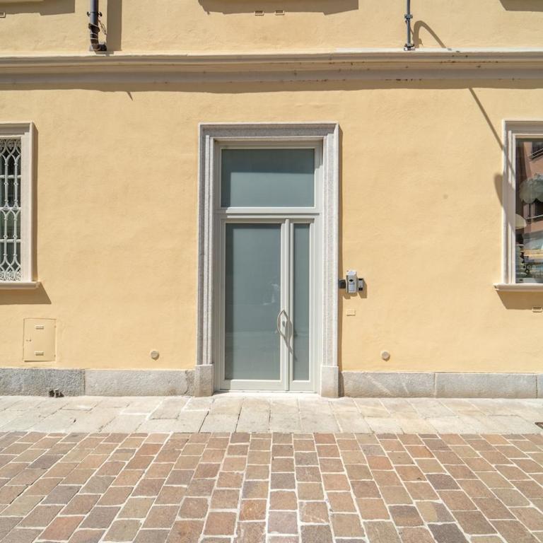 Modern loft in the heart of the historic center of Como with WIFI - Apartment mit 2 Schlafzimmern - 18