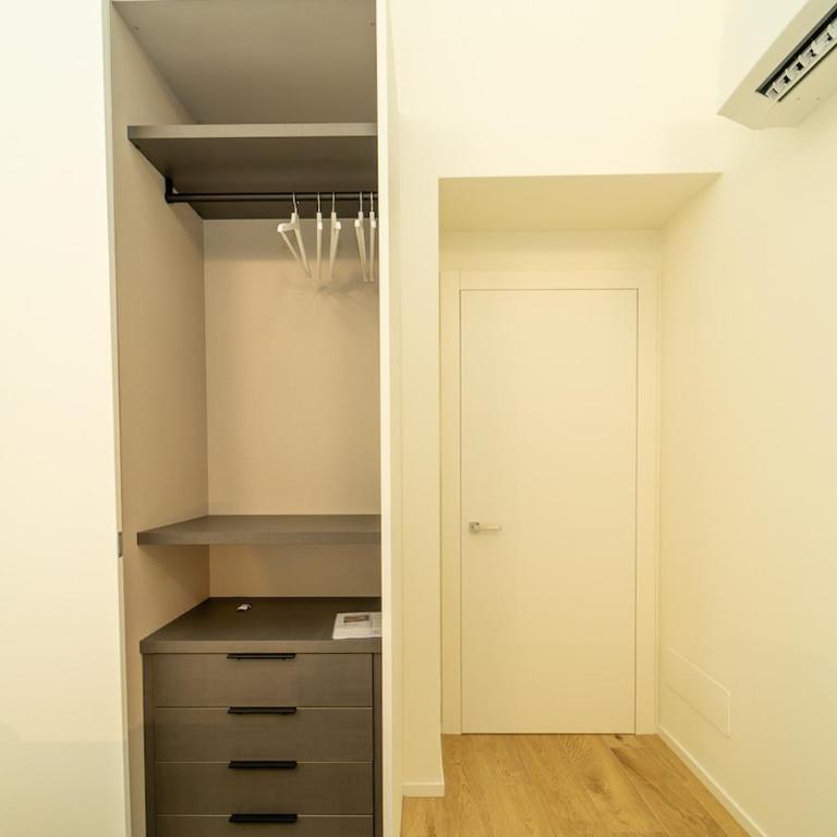 Modern loft in the heart of the historic center of Como with WIFI - Apartment mit 2 Schlafzimmern - 20