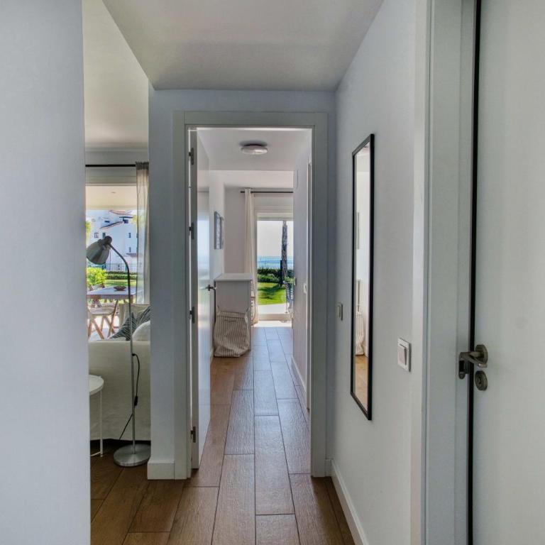 I sea garden view - Two-Bedroom Superior Apartment - 5