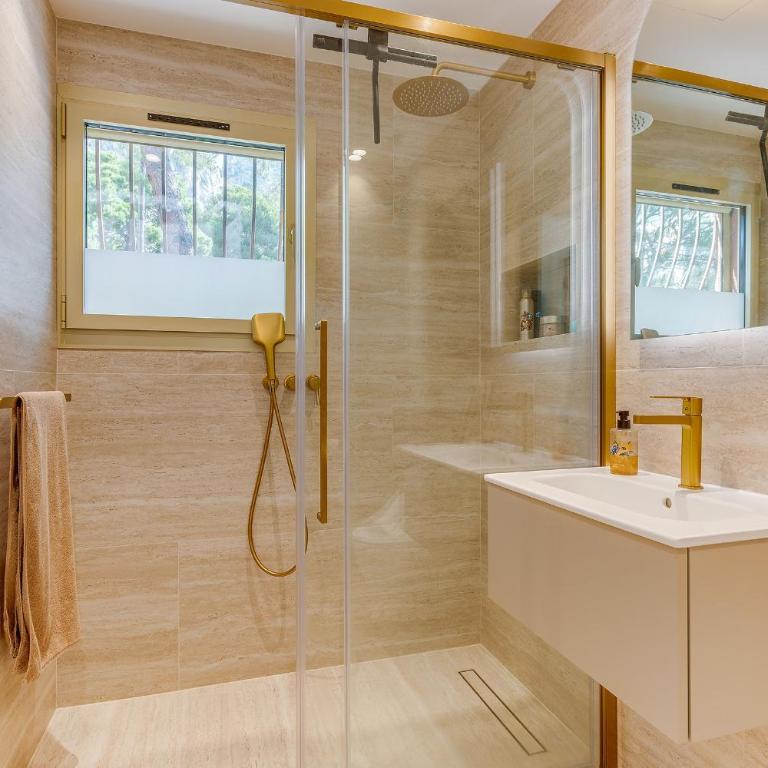 VILLA D EZE VI4518 By Riviera Holiday Homes - Villa 3 Chambres - 28