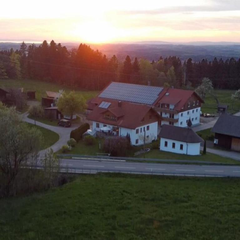 Ferienhof Bitschnau - Doppelzimmer - 4