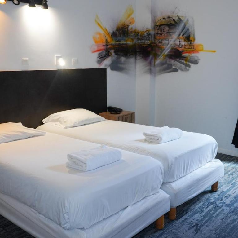 Hotel des Arts - Centre Cathédrale - Habitación Doble Clásica - 2 camas - 6