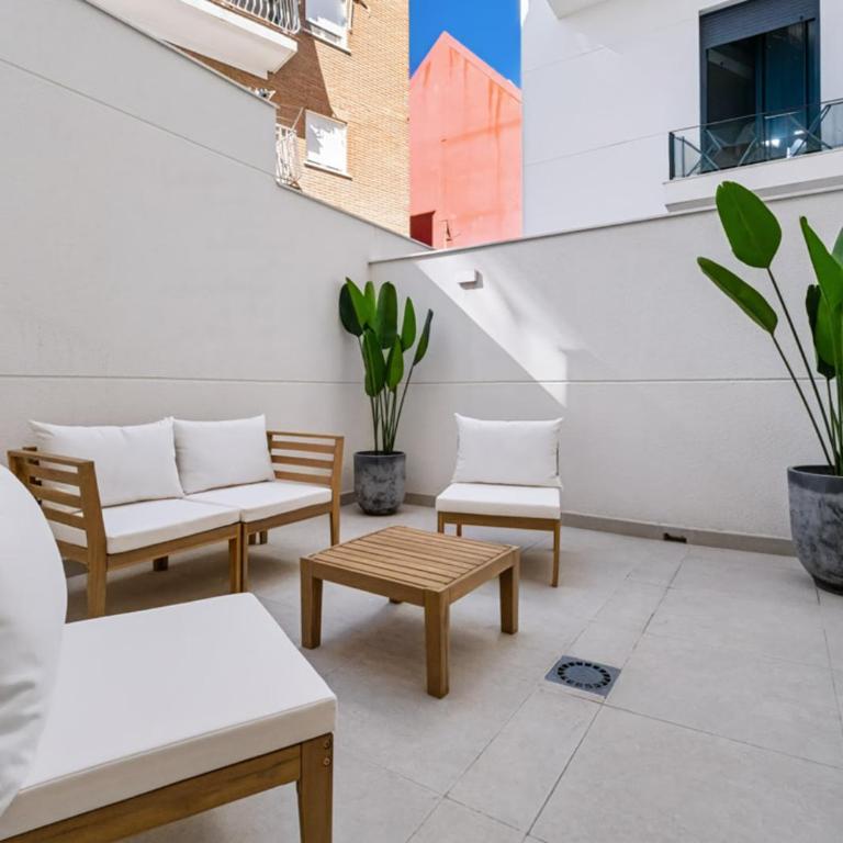 Exclusive W patio -2Bdrs 1Bath-San Isidro - Apartment - 1