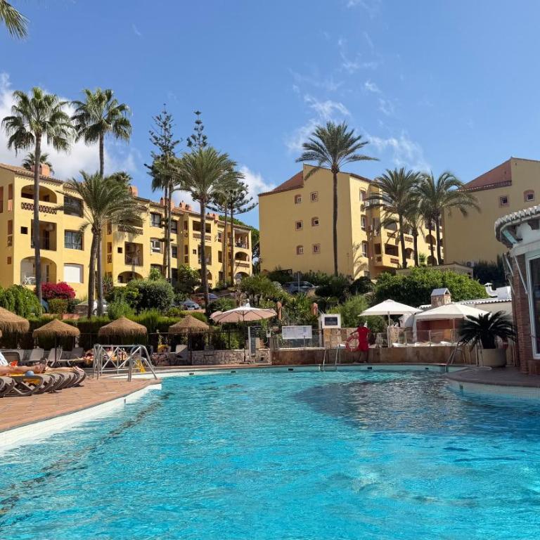 Dona Lola Resort Calahonda Mijas - Two-Bedroom Apartment - 19