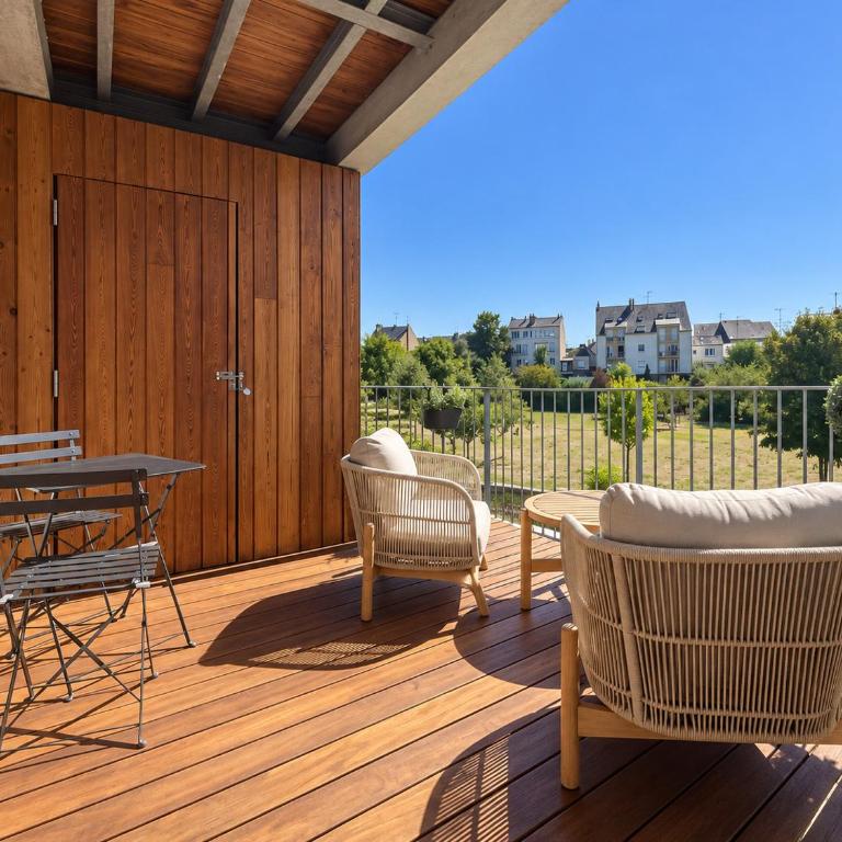Spacieux appartement decore avec soin - Proche Gare - 4 pers - Apartment with Terrace - 1