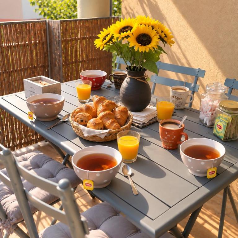 Les Tournesols, T2 avec balcon, parking, Cité à 8 min - Appartement 1 Chambre - 3