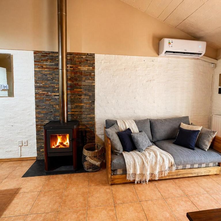 Casa Bordo Casa completa de uso exclusivo para hasta 5 huéspedes con patio privado cercado parrilla y cochera A 400m de la playa - Casa de 2 dormitorios - 25