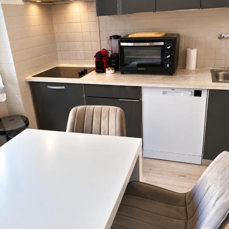 **** MER SEA 1 A 8 PERSONNES 80M2 A 120M DE LA MER **** - Appartement - 8