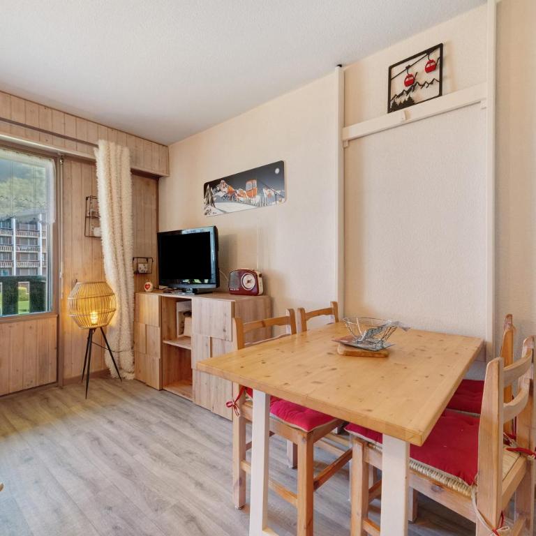 Studio 4 Pers - centre Samoëns - Apartamento Superior de 1 dormitorio con balcón - 2