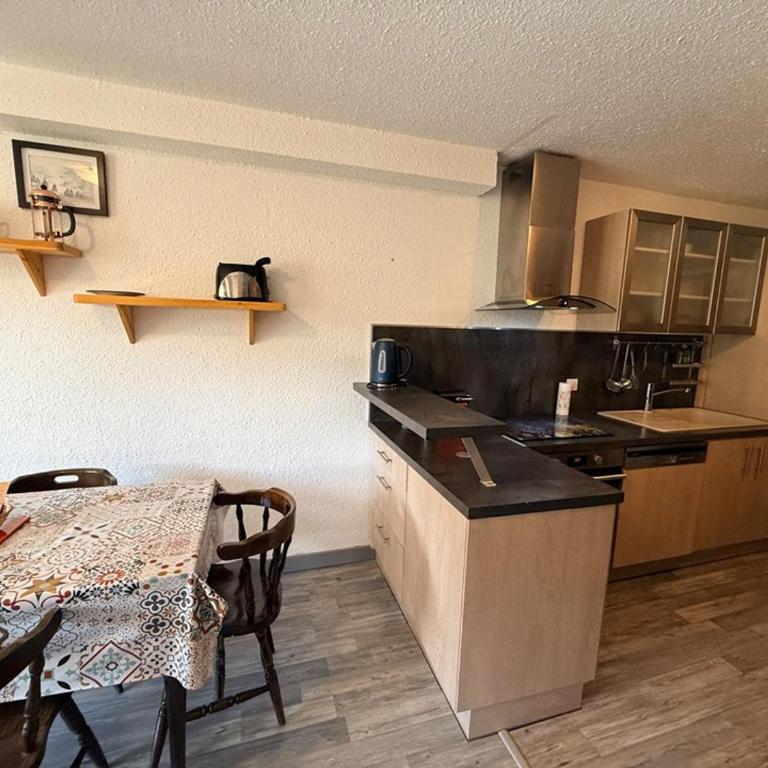 Studio ensoleillé avec balcon sud - 2 pers. - Studio - 11