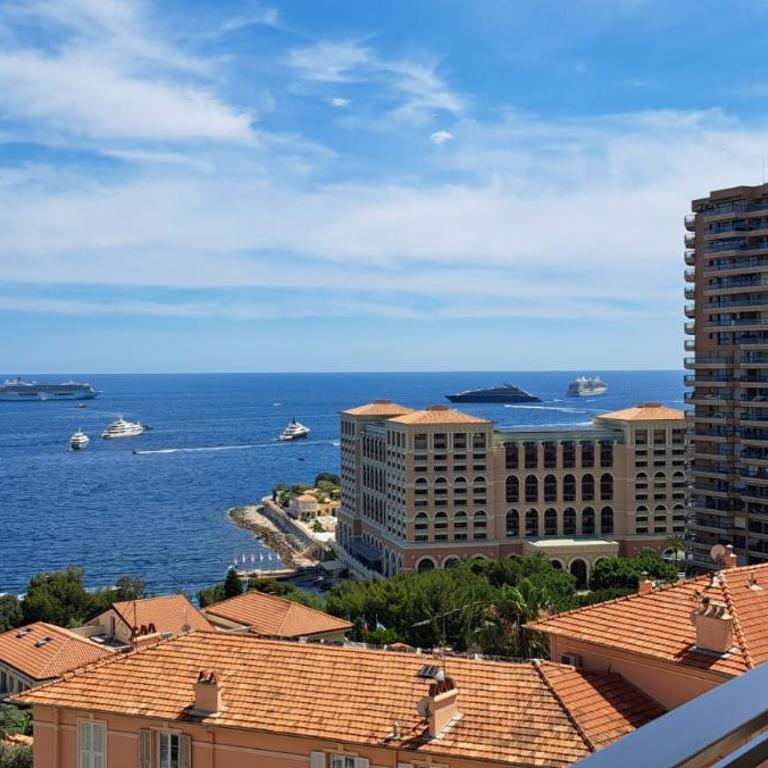 Exceptionnel Sea View- Monaco - 2 apartments joined toghether - 110 m2 - Two-Bedroom Apartment - 19