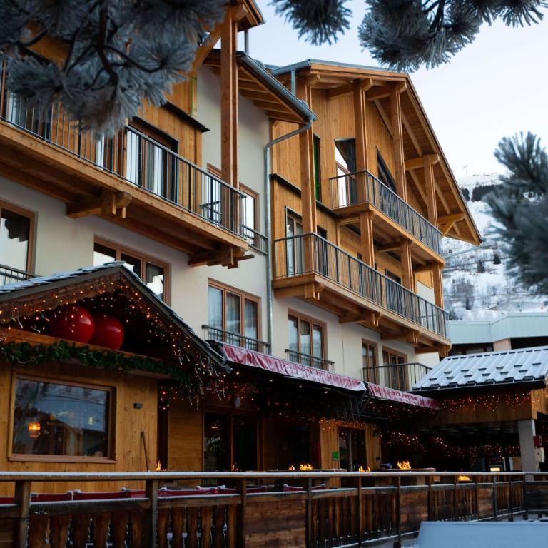 Hotel Le Sherpa - Suite avec Balcon - 4