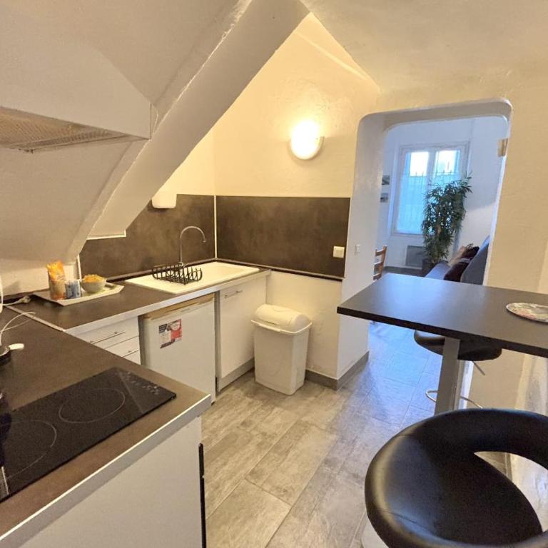 Luminous T2 on the seafront - Appartement - 1