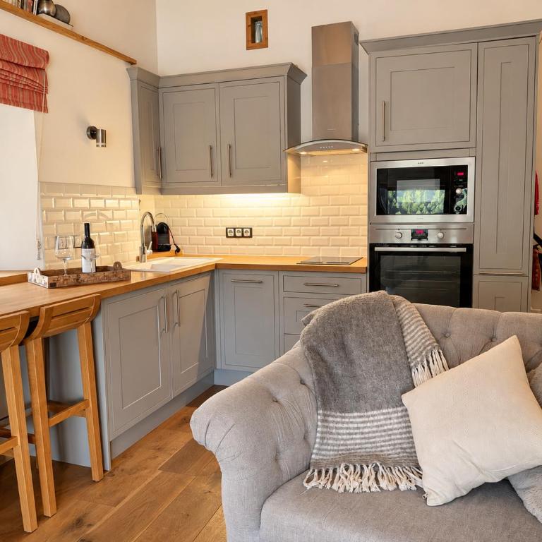 Alpine Hideaway for 2, stunning Views, Near Morzine - Maison 1 Chambre - 11