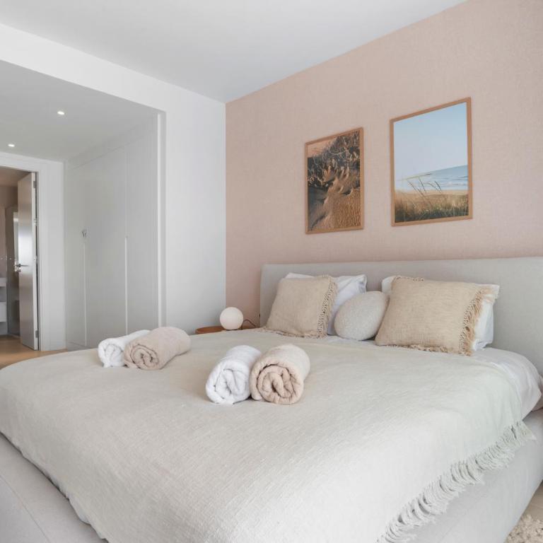 Seaview Plungepool Duplex - Three-Bedroom Apartment with Private Pool - 8