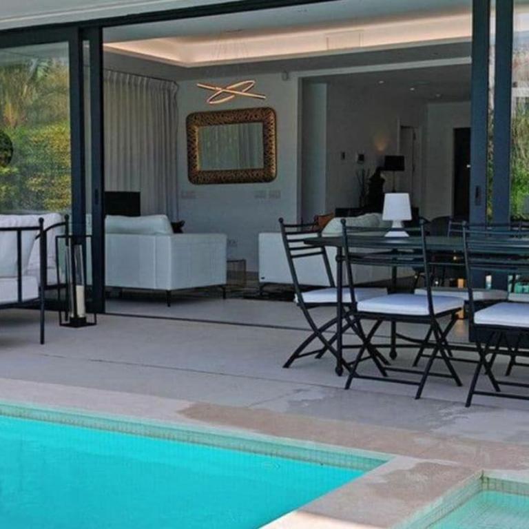A beautiful place in La Concha - Villa - 11