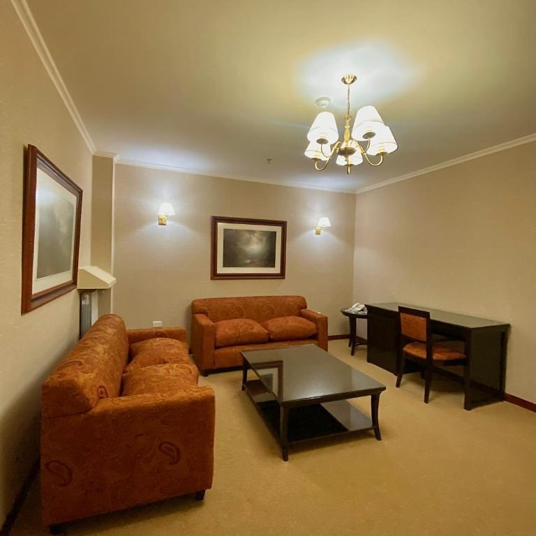 Status Hotel - Suite Superior - 3