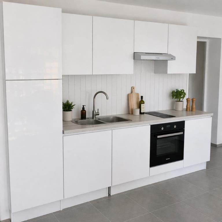 Villa- Grands T2 indépendants - climatisation, proche mer, parking gratuit, wifi - Appartement 1 Chambre Supérieur avec Balcon - 6